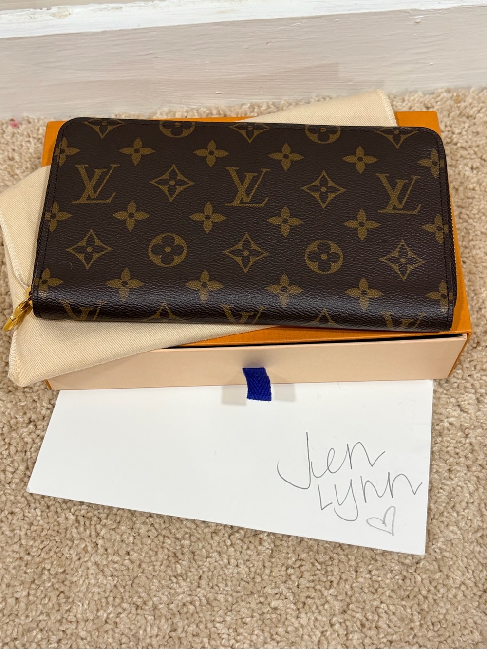 Louis Vuitton Zippy Organizer